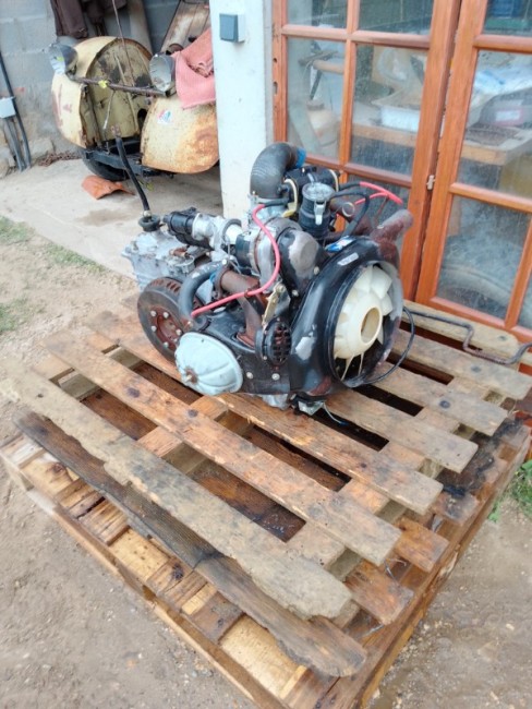 avant moteur (1).jpg (154.73 Kio) Vu 1129 fois avant moteur (1).jpg