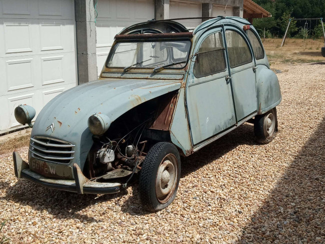 IMG_20190720_152324-ConvertImage.jpg (616.72 Kio) Vu 8563 fois 2cv AZA vert agarve de 1966