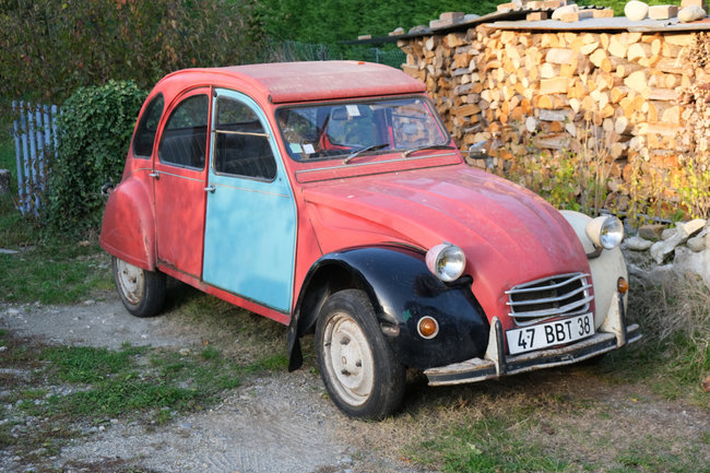 2CV-devant.JPG