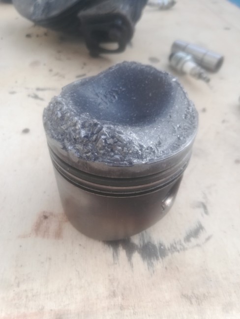 Piston droit