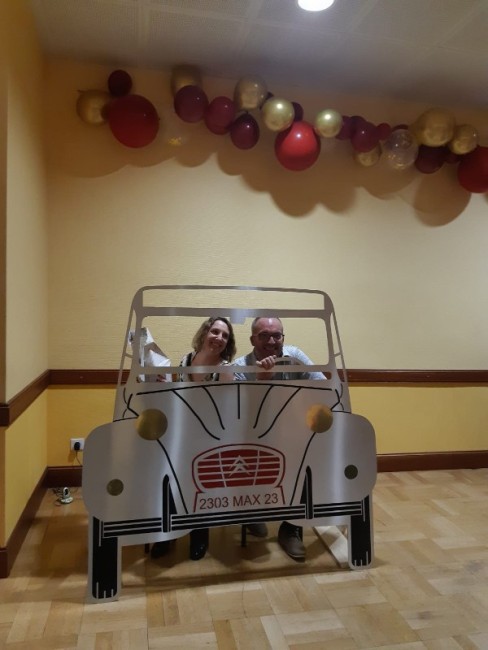 IMG-20230327-WA0022.jpg (78.99 Kio) Vu 1156 fois Surprise pour mes 40 ans pour faire de belles photos souvenirs<br />Merci à IDF laser Bonneval pour cette belle réalisation !