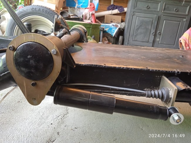 IMG_20240704_164922_1.jpg (272.02 Kio) Vu 4067 fois Une fois soudé c'est invisible, seul inconvénient tu ne peux plus mettre les inserts, il faut boulonner direct par dessous