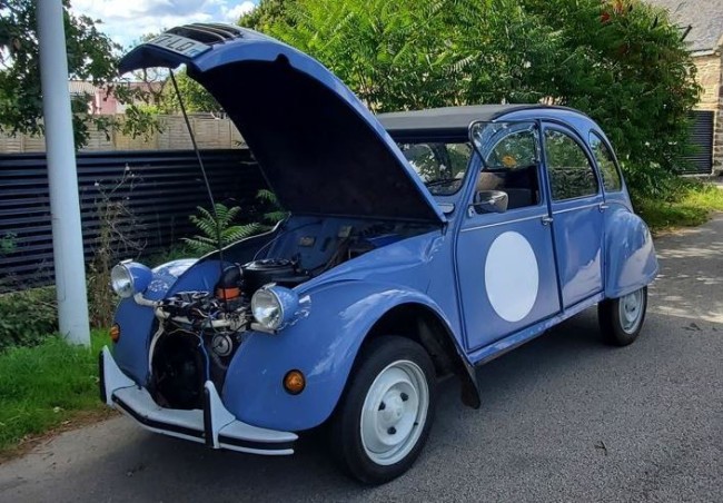 2cv6.JPG