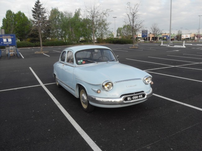 panhard.JPG