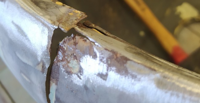 1732817245500_070731.jpg (180.47 Kio) Vu 12736 fois Déchirure sur aile