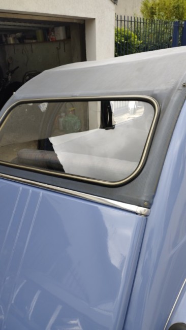 Citroen 2 cv  5.jpg