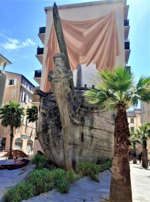 Fresque Toulon.jpg