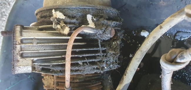 2028_10_Moteur3.jpeg