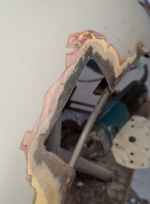 Découpe et ajout renfort derrière le galbe