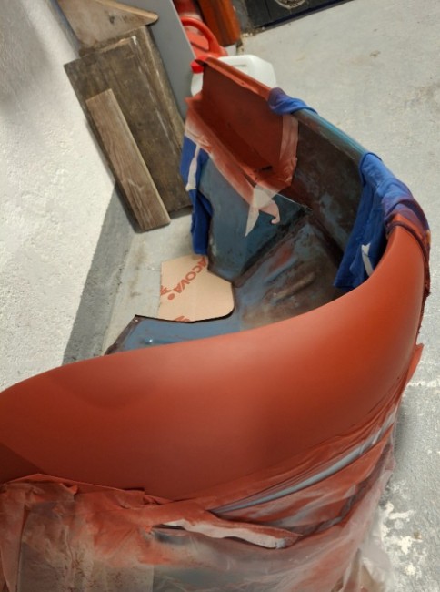 Mise en apret après pose du mastique.