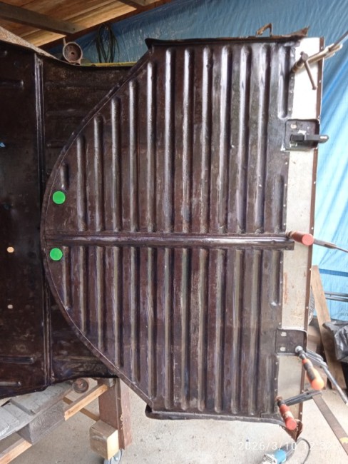 IMG_20260310_123206.jpg (148.74 Kio) Vu 1755 fois Un fond de coffre reconstruit