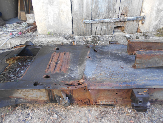 châssis plier.JPG (835.89 Kio) Vu 16291 fois ancien châssis plier auniveau de la crémaillère